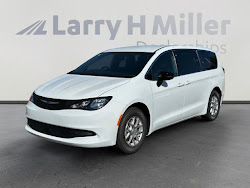 2026 Chrysler Voyager LX